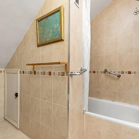 U-nique Marmoles Apartament Malaga